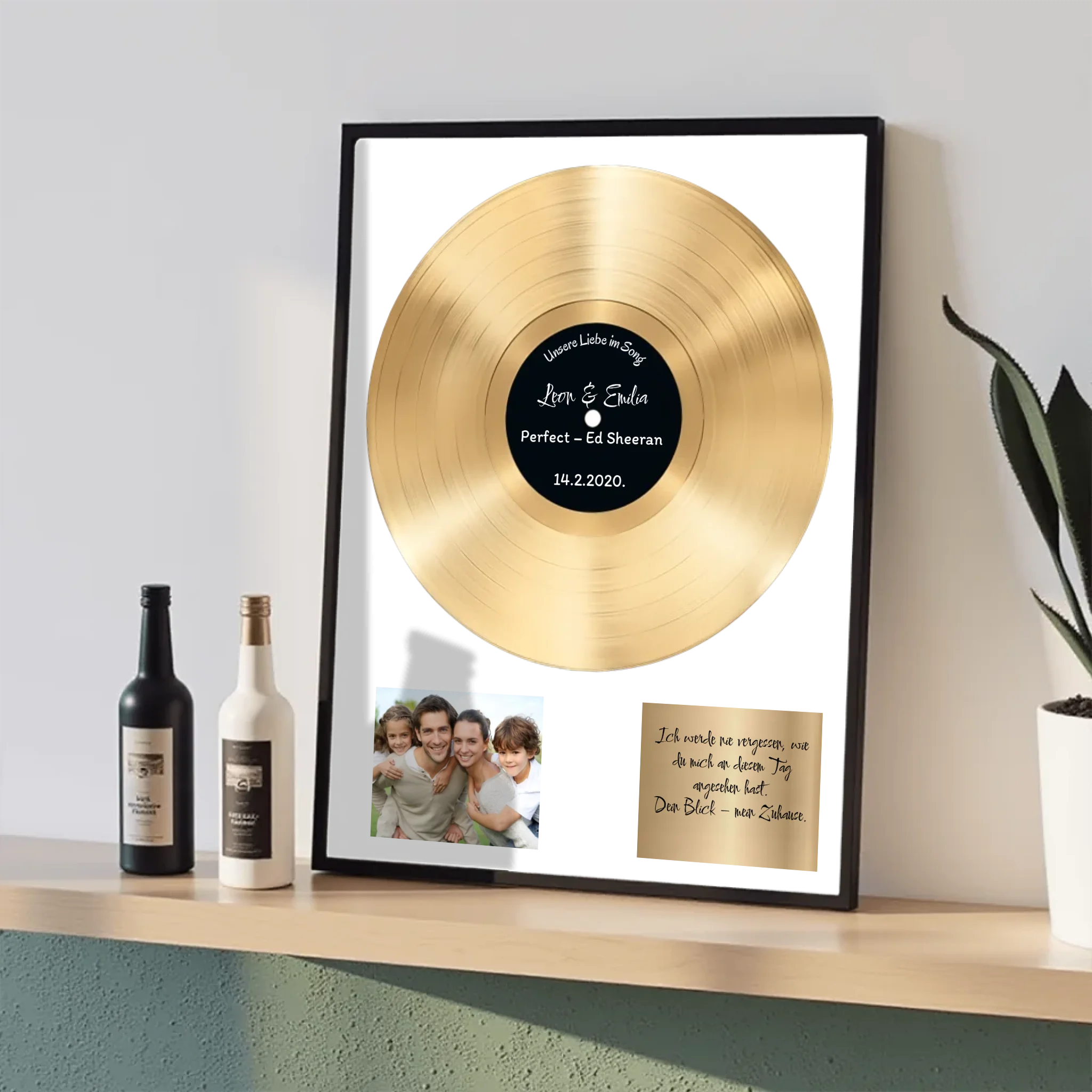 Goldene Musik-Plakette mit eurem Song - Personalisiertes Geschenk mit Namen & Datum