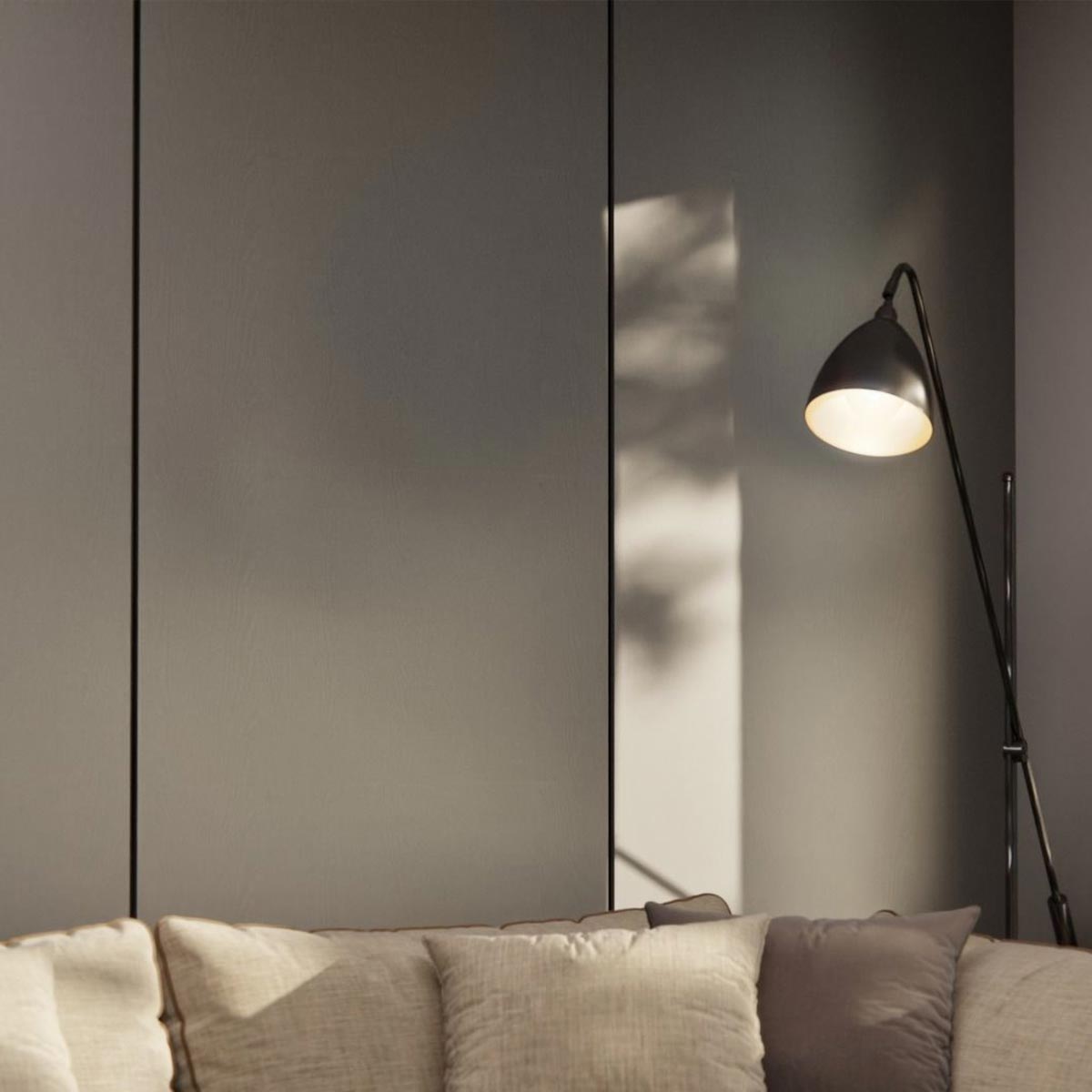 Premium Folie Anthracite Grey – elegante Holzoptik in Dunkelgrau (J18)
