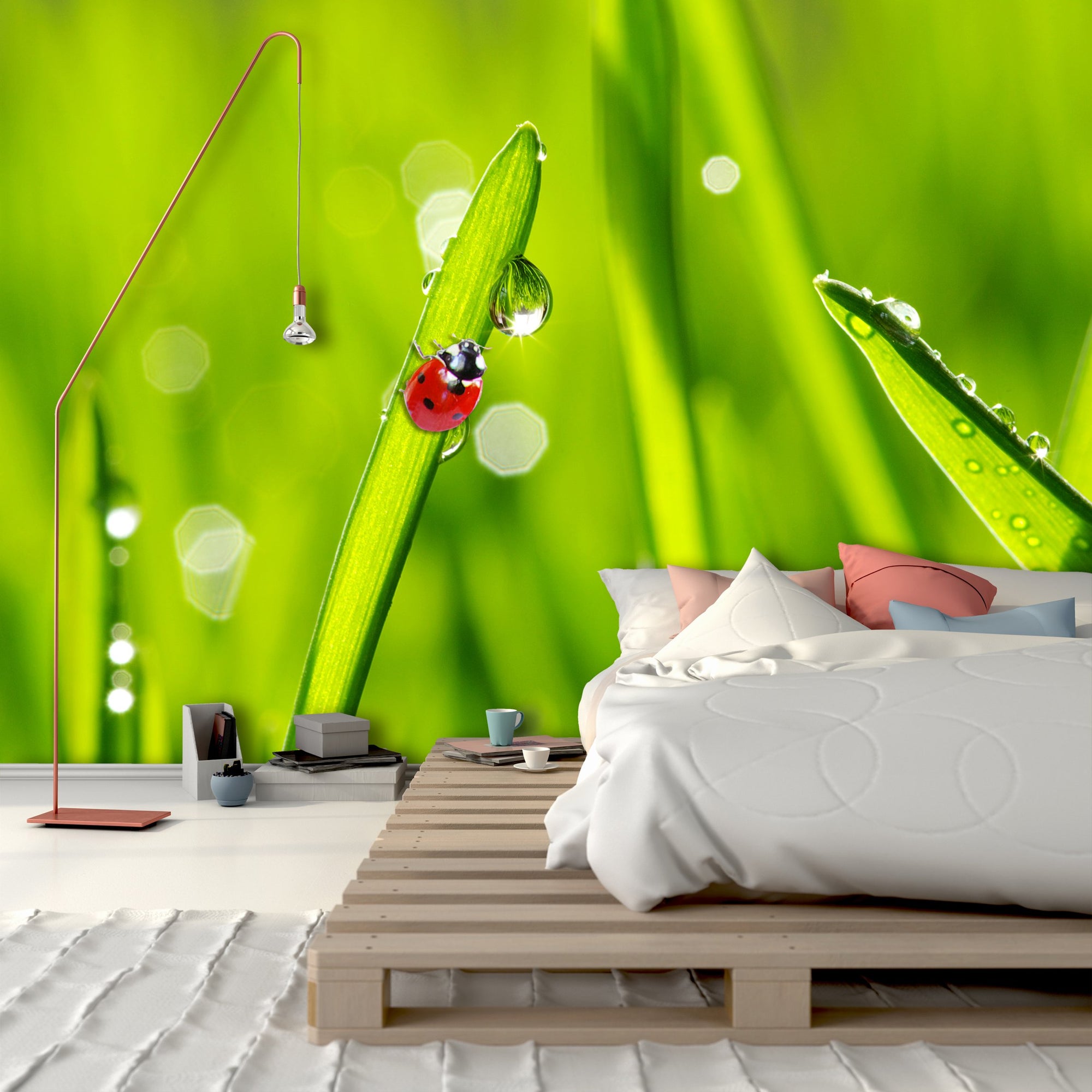 PVC Fototapete Ladybug On Grass – ECO Wandbild Selbstklebende Tapete – 3D Vinyl Wandsticker XXL  SW069 - life-decor.de