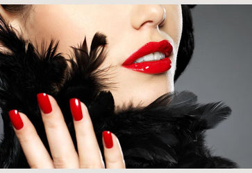 PVC Fototapete Fashion Red Nails – ECO Wandbild Selbstklebende Tapete – 3D Vinyl Wandsticker XXL  SW141 - life-decor.de