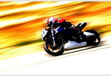 PVC Fototapete GP Racing – ECO Wandbild Selbstklebende Tapete – 3D Vinyl Wandsticker XXL  SW174 - life-decor.de